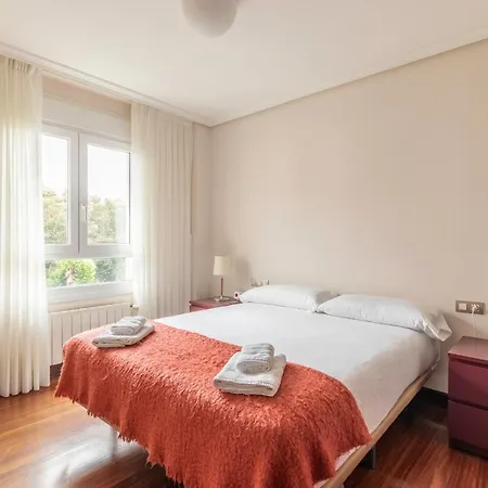 Bilbao Costa Ii With Parking By Aston Apartament *