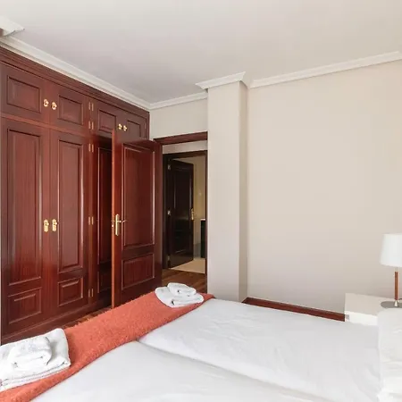 Apartamento Bilbao Costa Ii With Parking By Aston