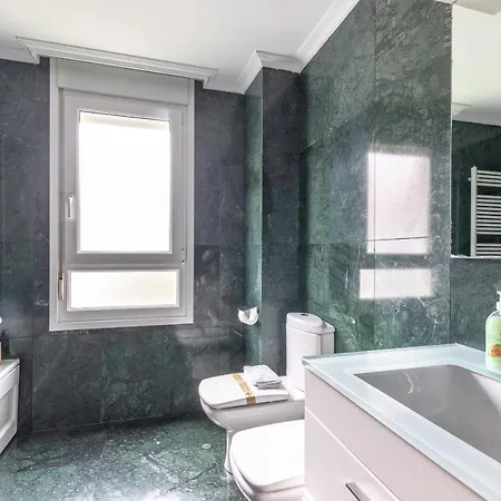 Bilbao Costa Ii With Parking By Aston Apartamento